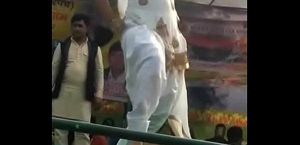  Punjabi dance
